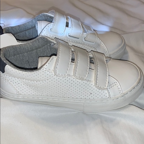 Gap shoes. Kids 11 - Picture 3 of 6